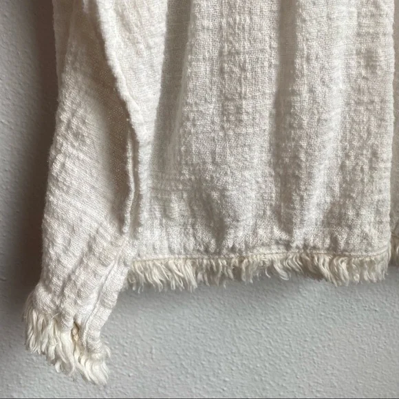 Zara White Top with Crochet like front part - Picture 6 of 9